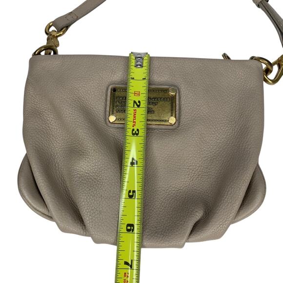 Marc by Marc Jacobs Crossbody Leather Taupe Zipper Closure Full Lining - Picture 10 of 14